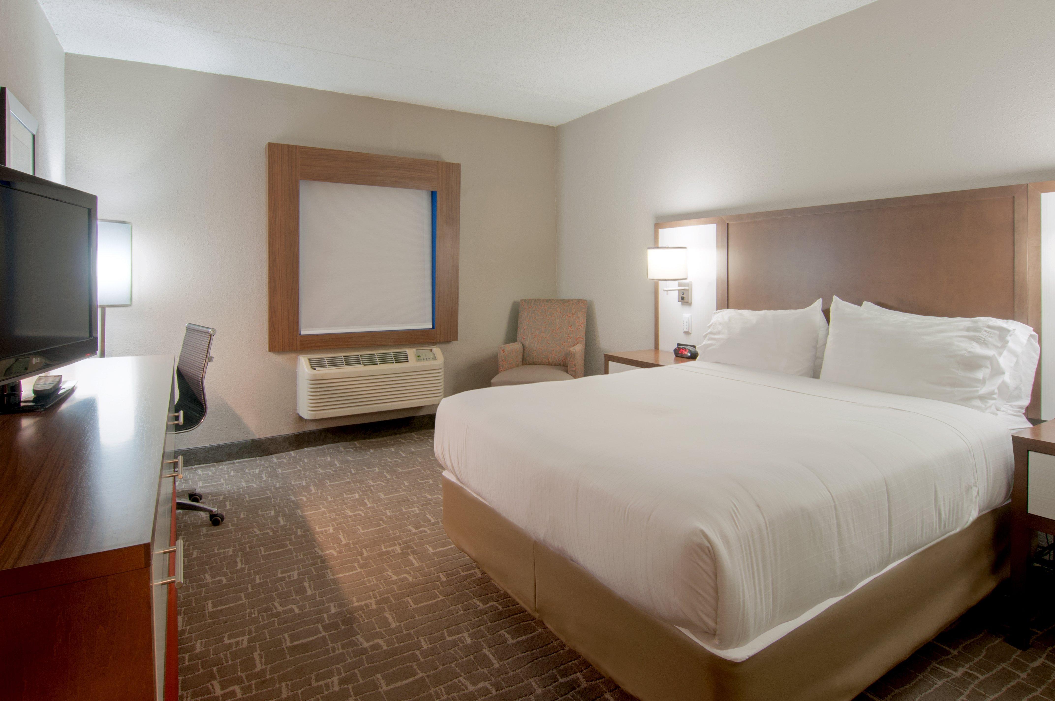 Holiday Inn Express & Suites Nashville-I-40 & I-24 Exterior photo